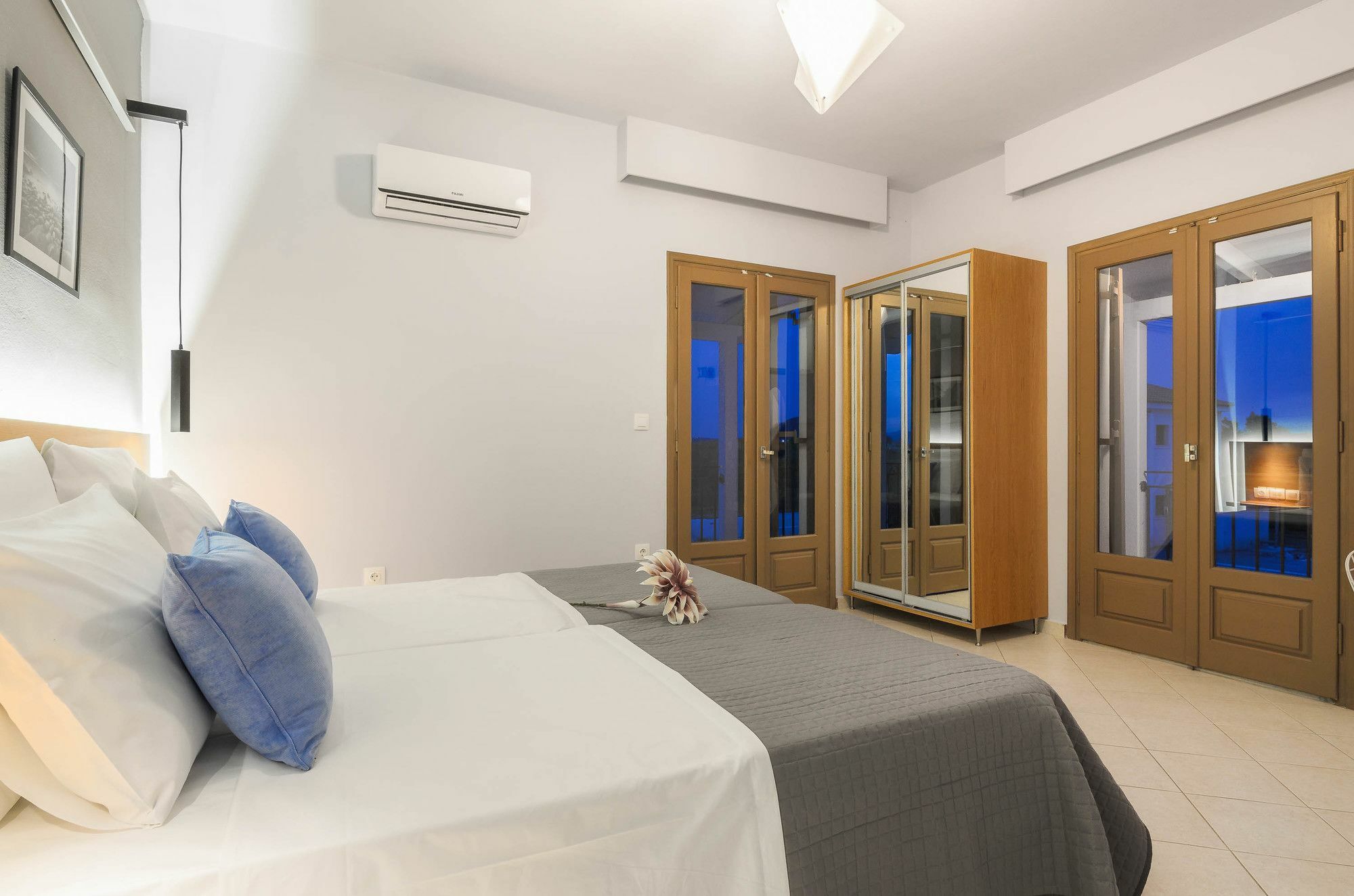 Melograno Villas Ambelokipoi  Exterior photo
